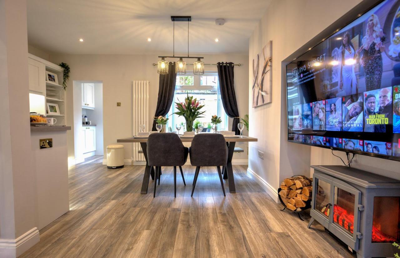 The Belfast Boutique Central Cozy Sleeps7 (Adults Only) Eksteriør bilde