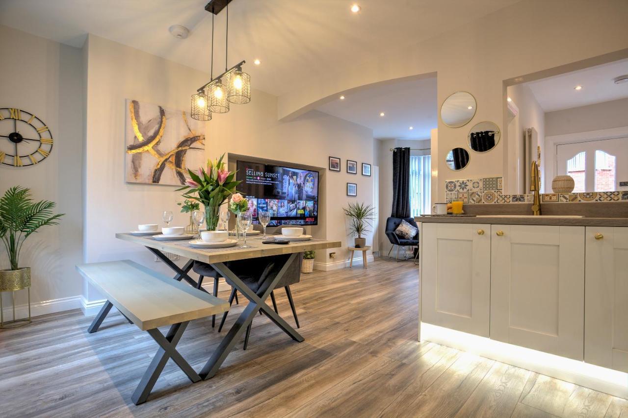 The Belfast Boutique Central Cozy Sleeps7 (Adults Only) Eksteriør bilde