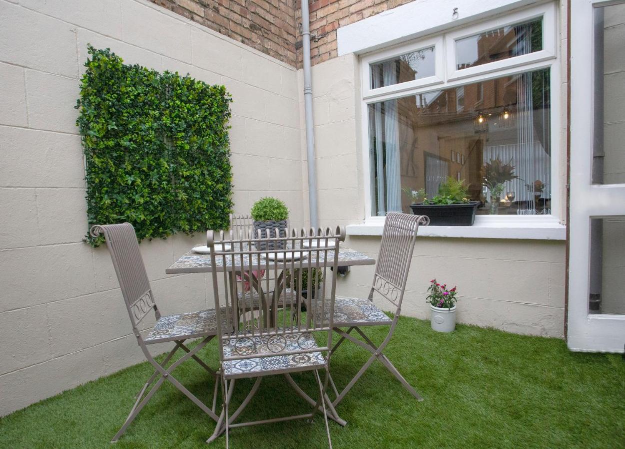 The Belfast Boutique Central Cozy Sleeps7 (Adults Only) Eksteriør bilde