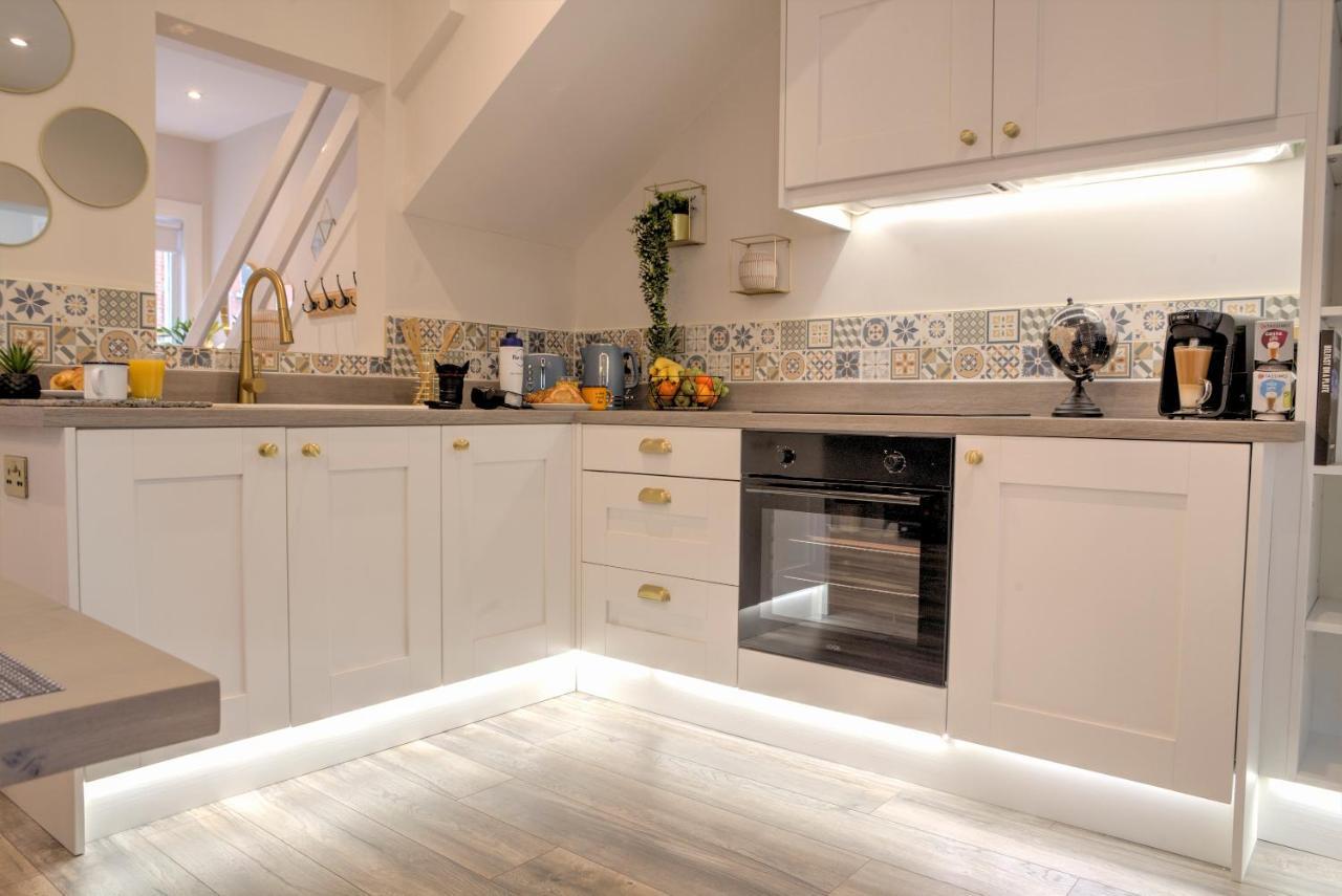 The Belfast Boutique Central Cozy Sleeps7 (Adults Only) Eksteriør bilde